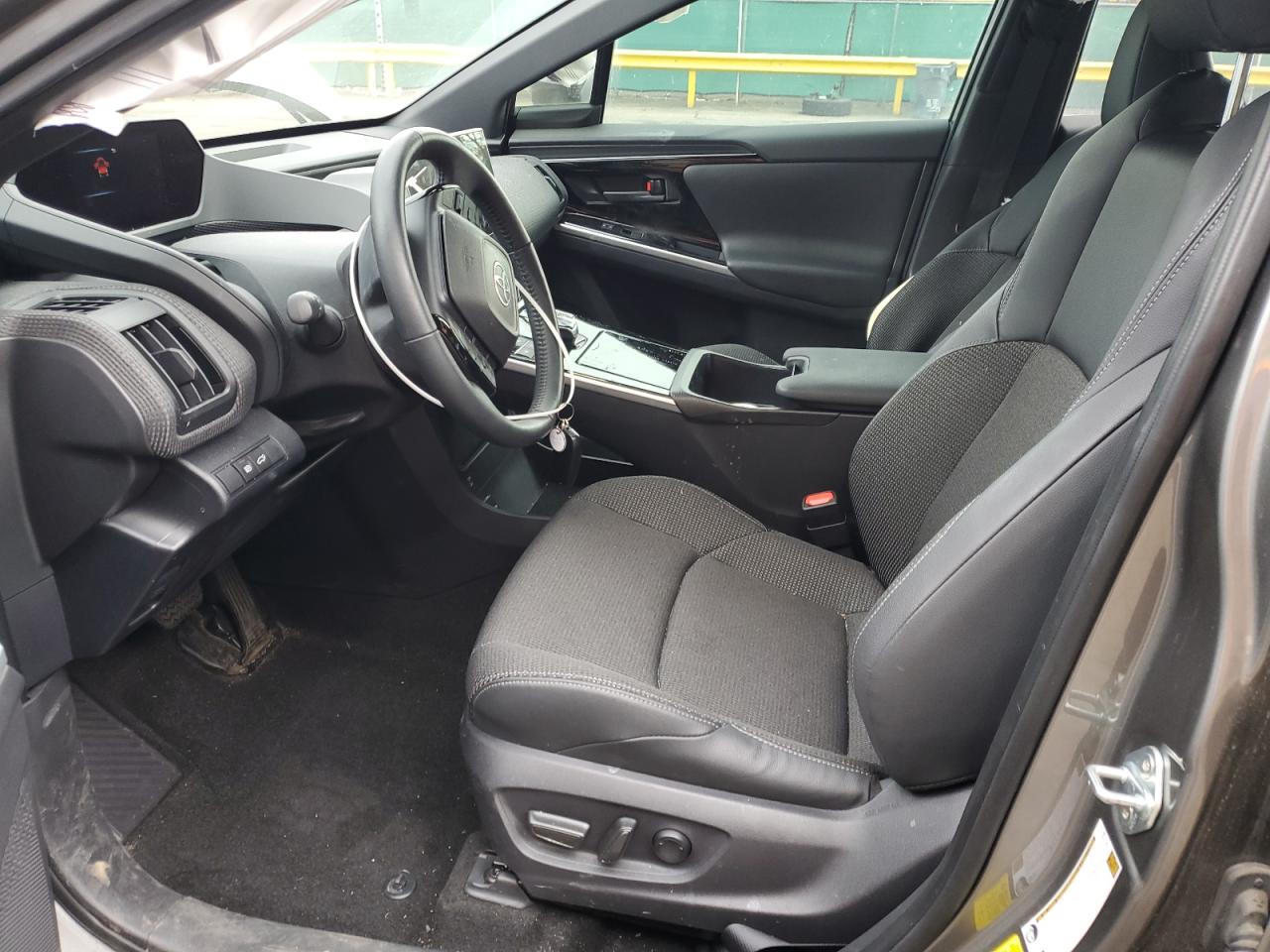 2024 Toyota Bz4x xle VIN JTMABACA6RA068920 photo 7