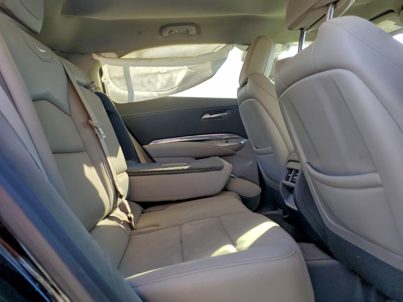 2019 Cadillac Xt4 VIN 1GYAZAR49KF145313 photo 11