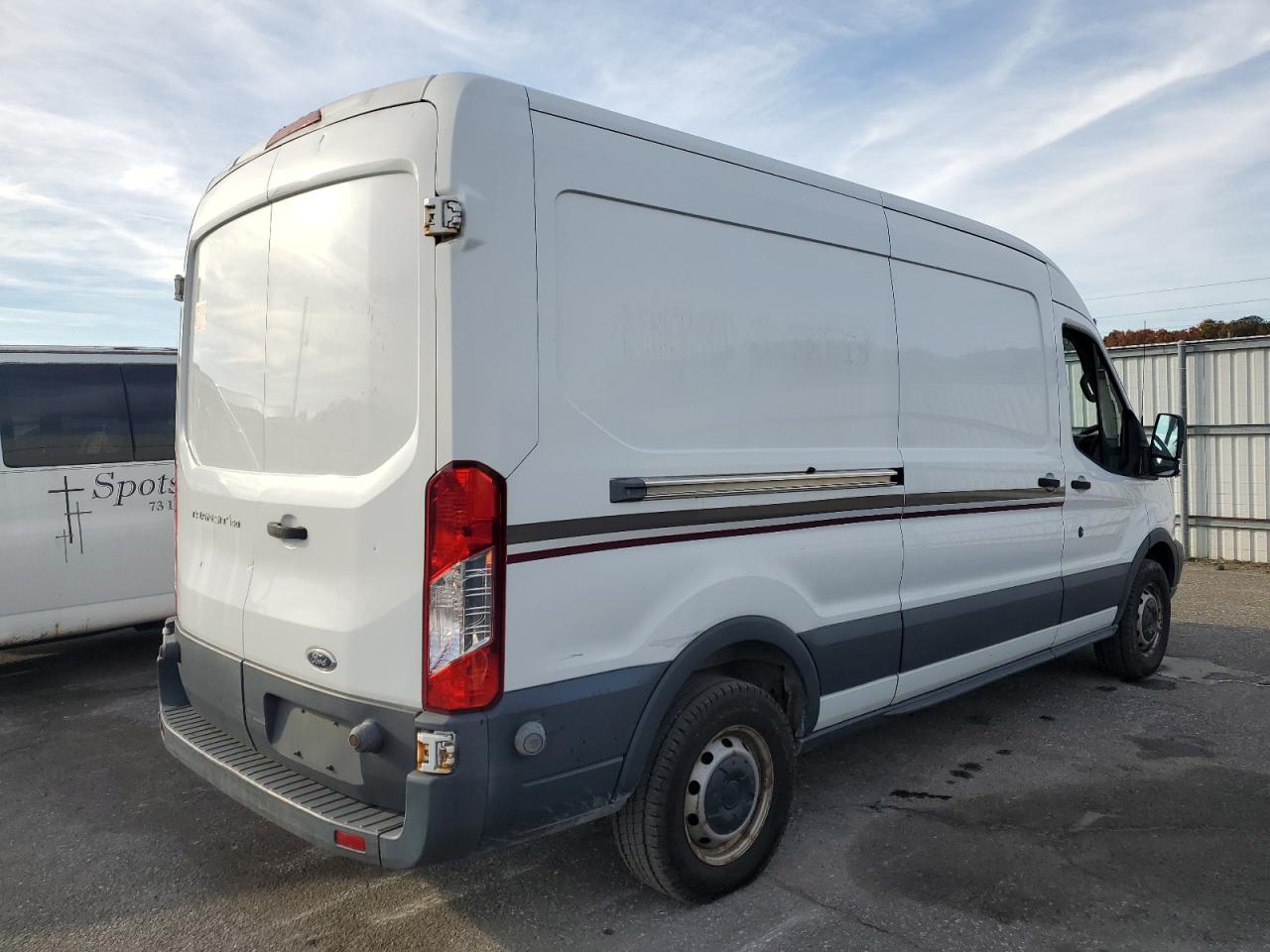 2015 Ford All models VIN 1FTNE2CM2FKA08325 photo 3