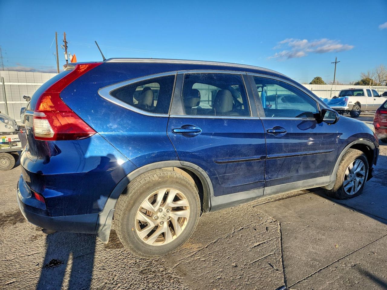 2015 Honda Crv VIN 2HKRM4H75FH664147 photo 3