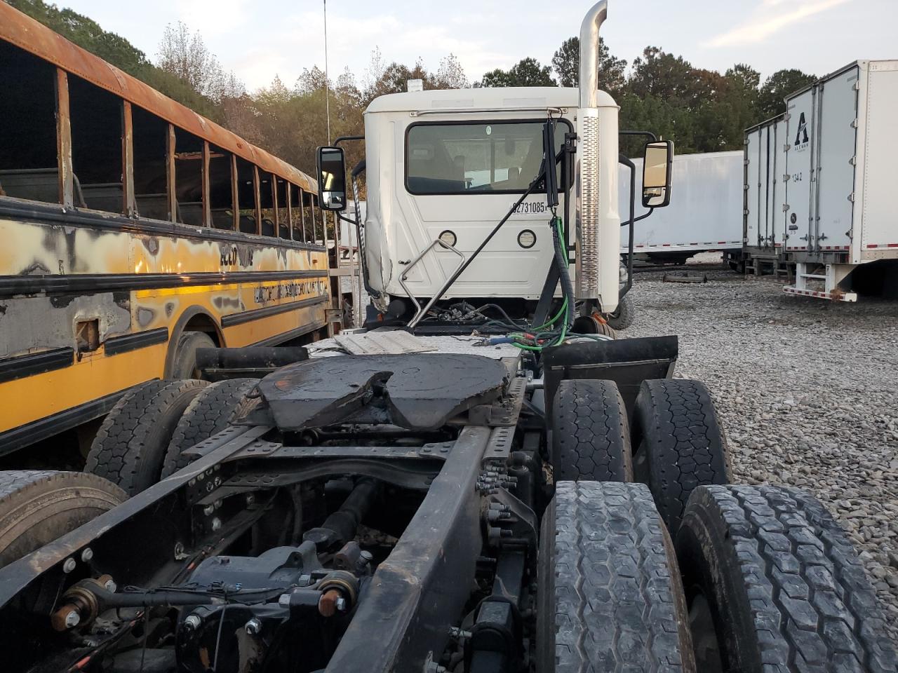 2022 MACK All other VIN 1M1AN2GY4NM026890 photo 10