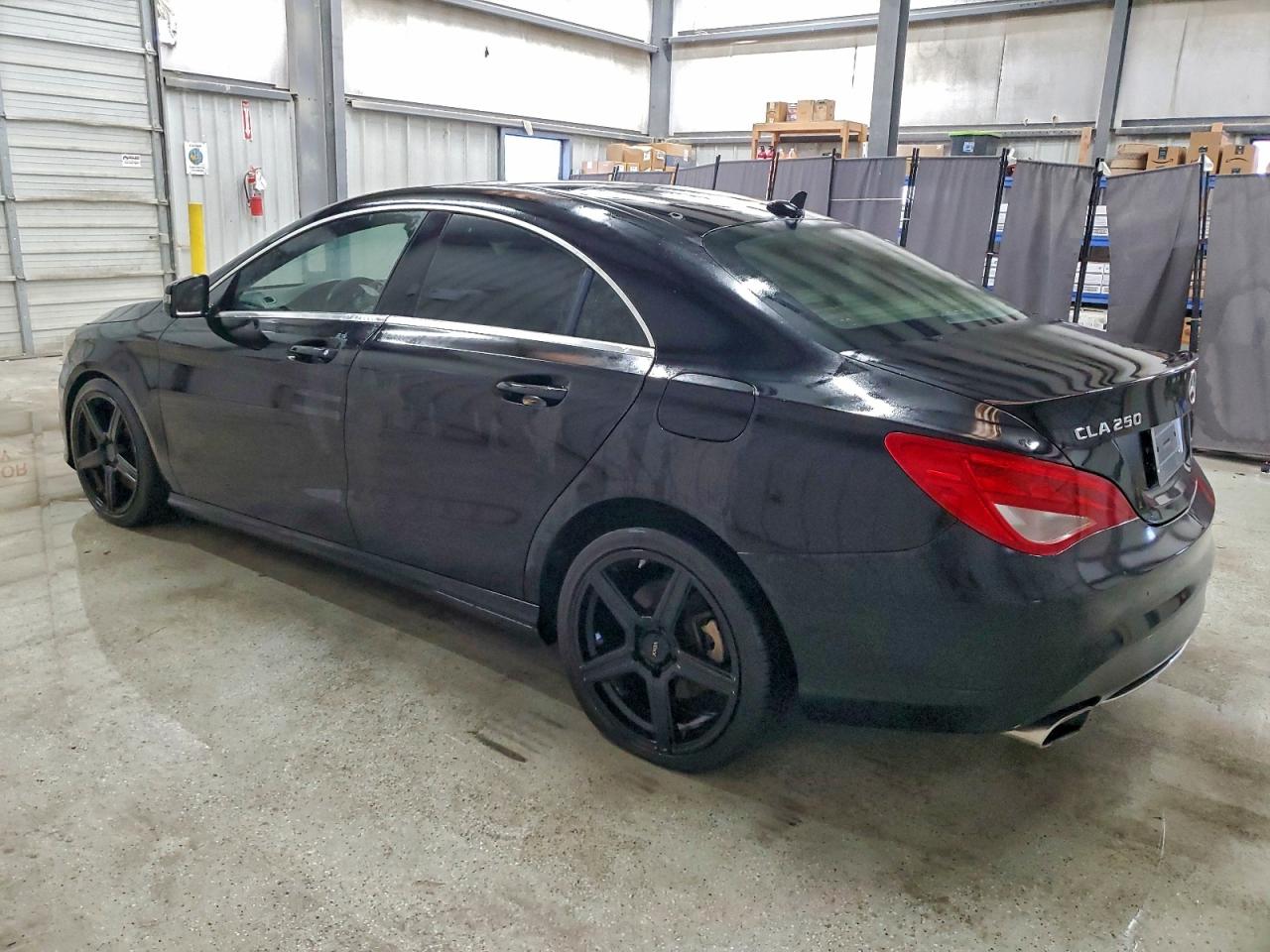 2015 Mercedes-Benz Cla-class VIN WDDSJ4EB4FN170581 photo 2