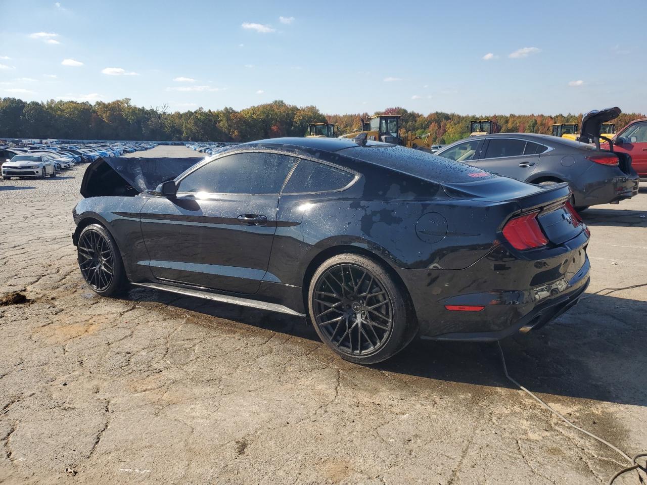 2022 Ford All models VIN 1FA6P8TH5N5101525 photo 2