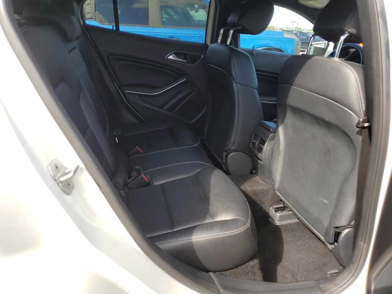 2017 Mercedes-Benz Gla-class VIN WDCTG4EB2HJ346674 photo 10