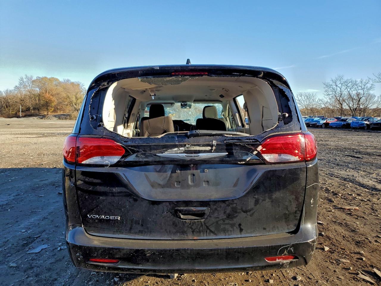 2024 Chrysler Minivan VIN 2C4RC1CGXRR128004 photo 6