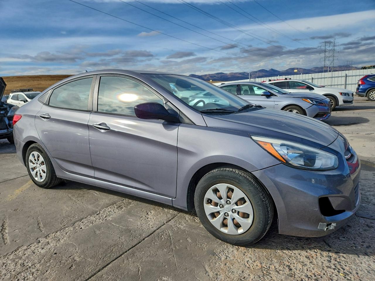 2015 Hyundai Accent VIN KMHCT4AE7FU910442 photo 4