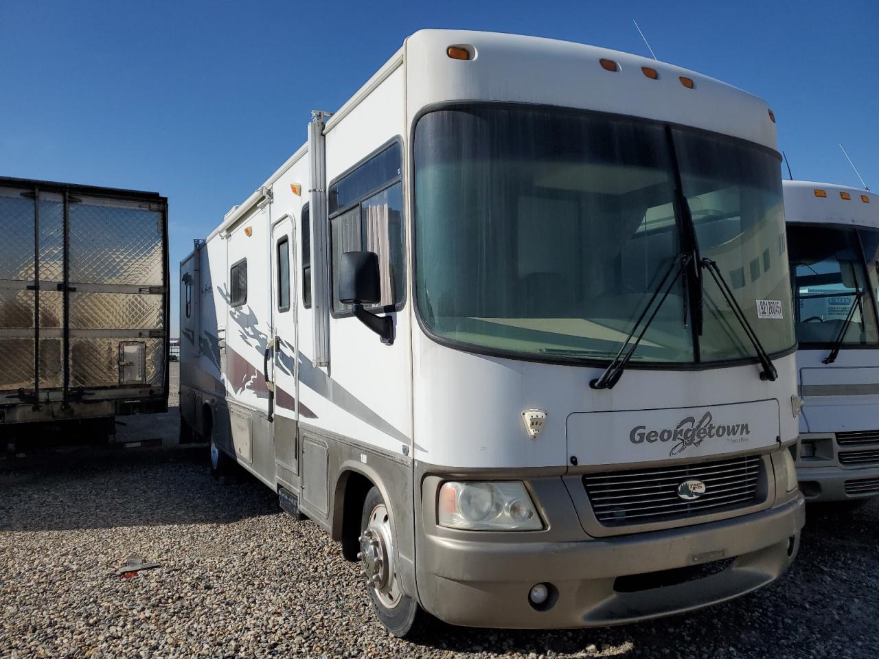 2006 Forest F550 VIN 1F6NF53Y560A15303 photo 1