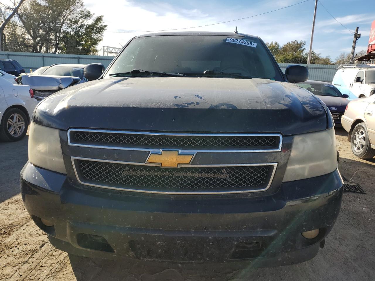 2010 Chevrolet Suburban VIN 1GNUKJE32AR172023 photo 5