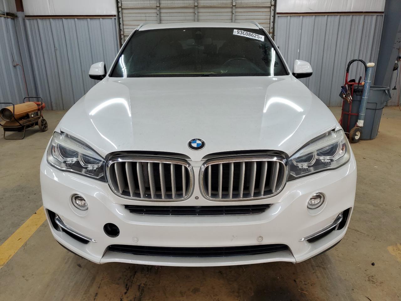 2017 BMW X5 VIN 5UXKR6C32H0J85055 photo 5