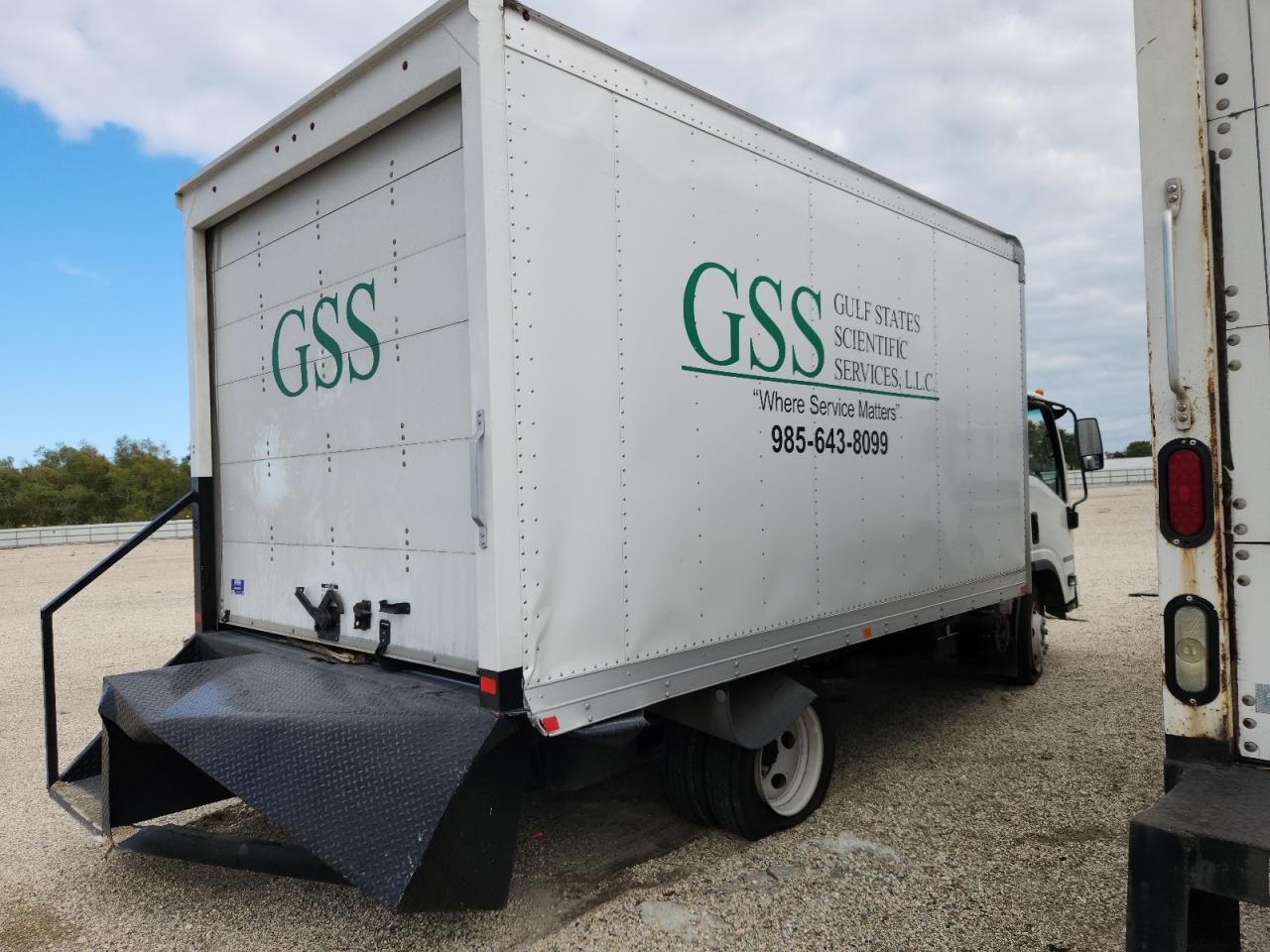 2024 Isuzu Npr VIN 54DC4W1D1RS209055 photo 3