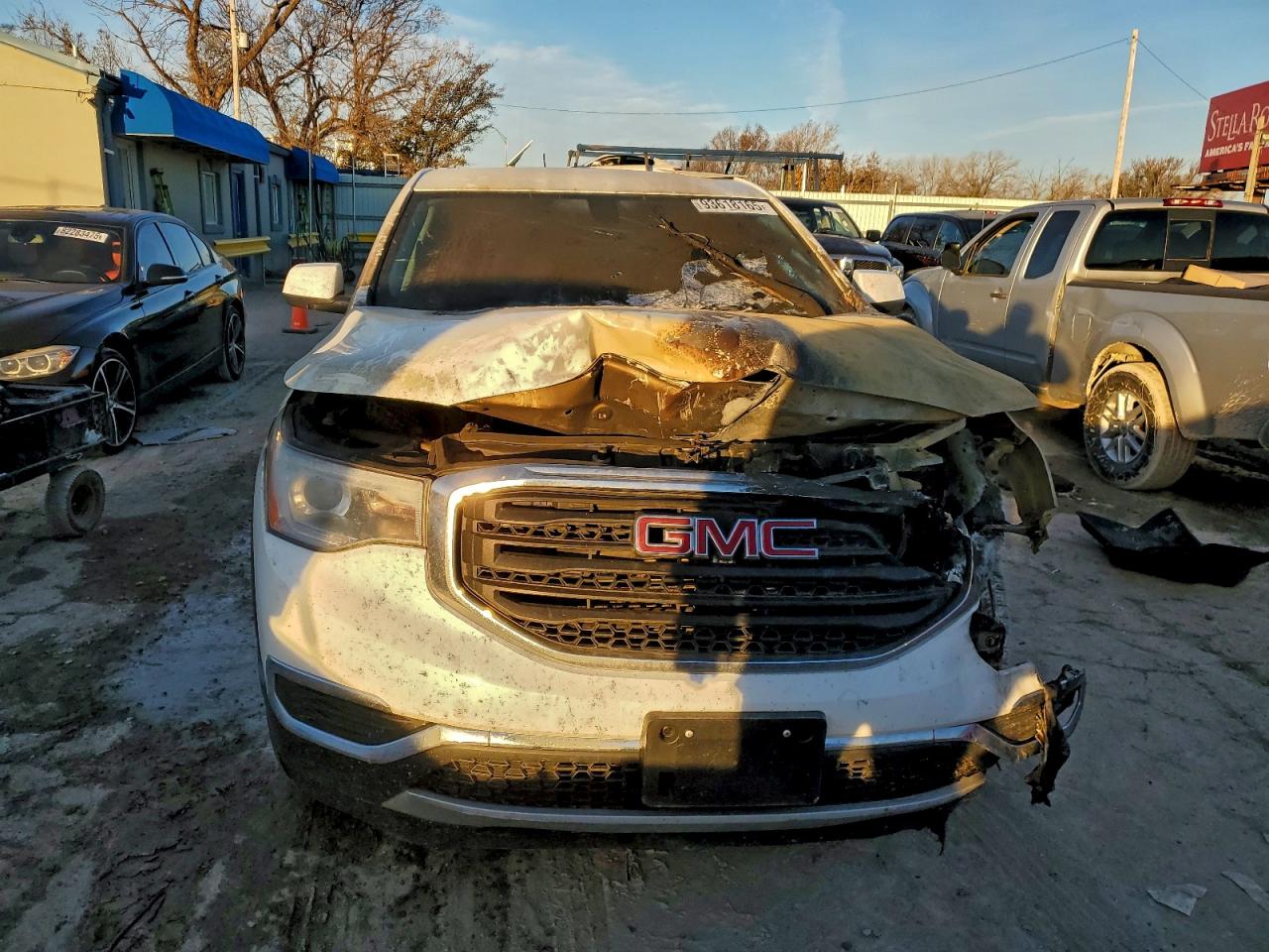 2018 GMC Acadia VIN 1GKKNRLAXJZ108372 photo 5