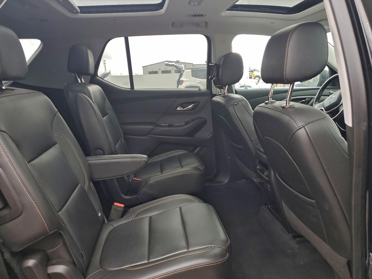 2021 Chev Traverse VIN 1GNEVJKW1MJ195998 photo 11
