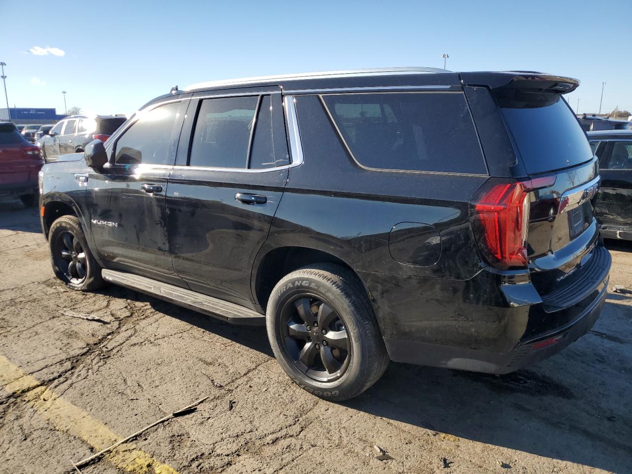 2023 GMC Yukon VIN 1GKS2AKD0PR163119 photo 2