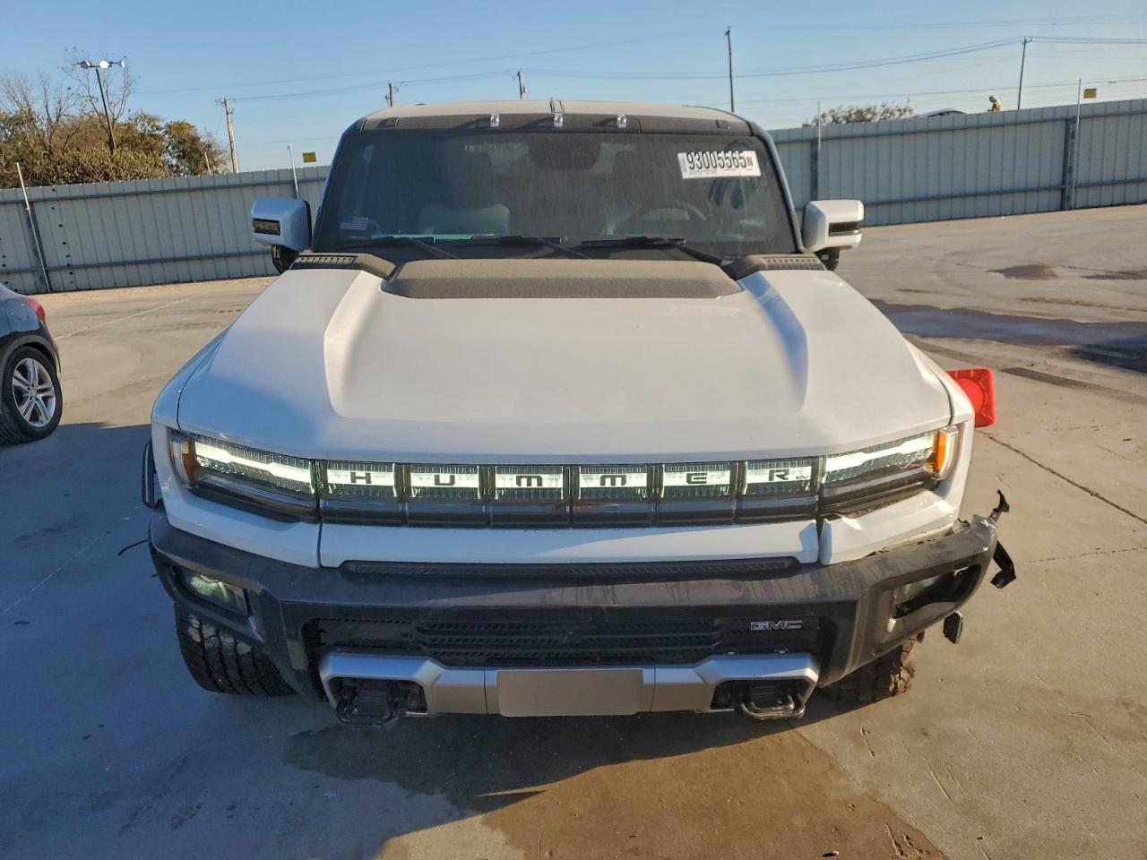 2025 GMC Hummer suv VIN 1GKT0NDE9SU117236 photo 5