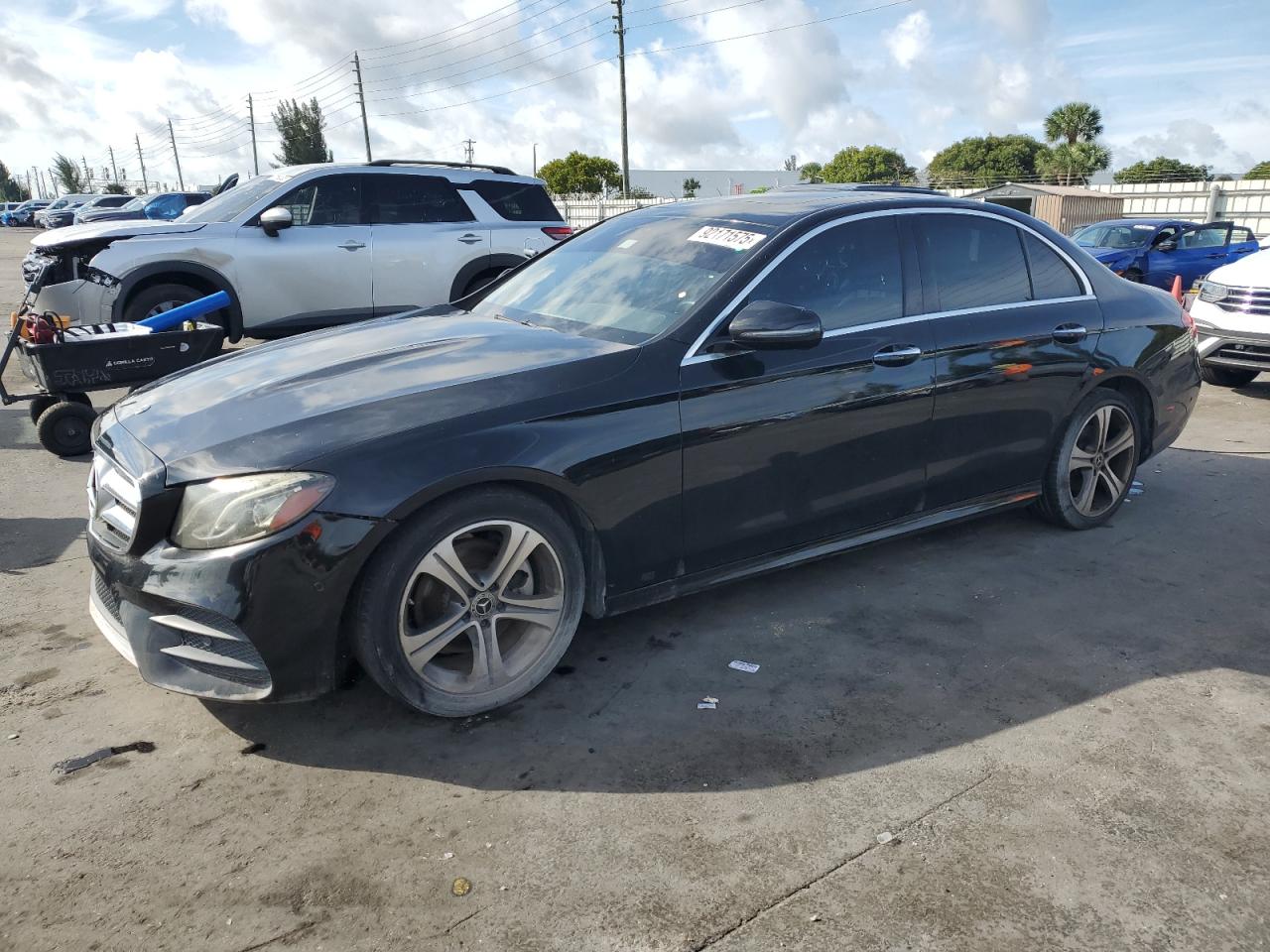 2018 Mercedes-Benz E-class VIN WDDZF4JB3JA389196 photo 1