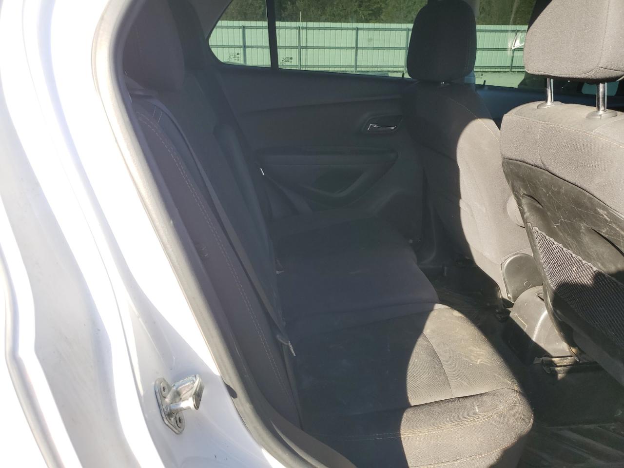 2019 CHEV Trax VIN 3GNCJKSBXKL169637 photo 11