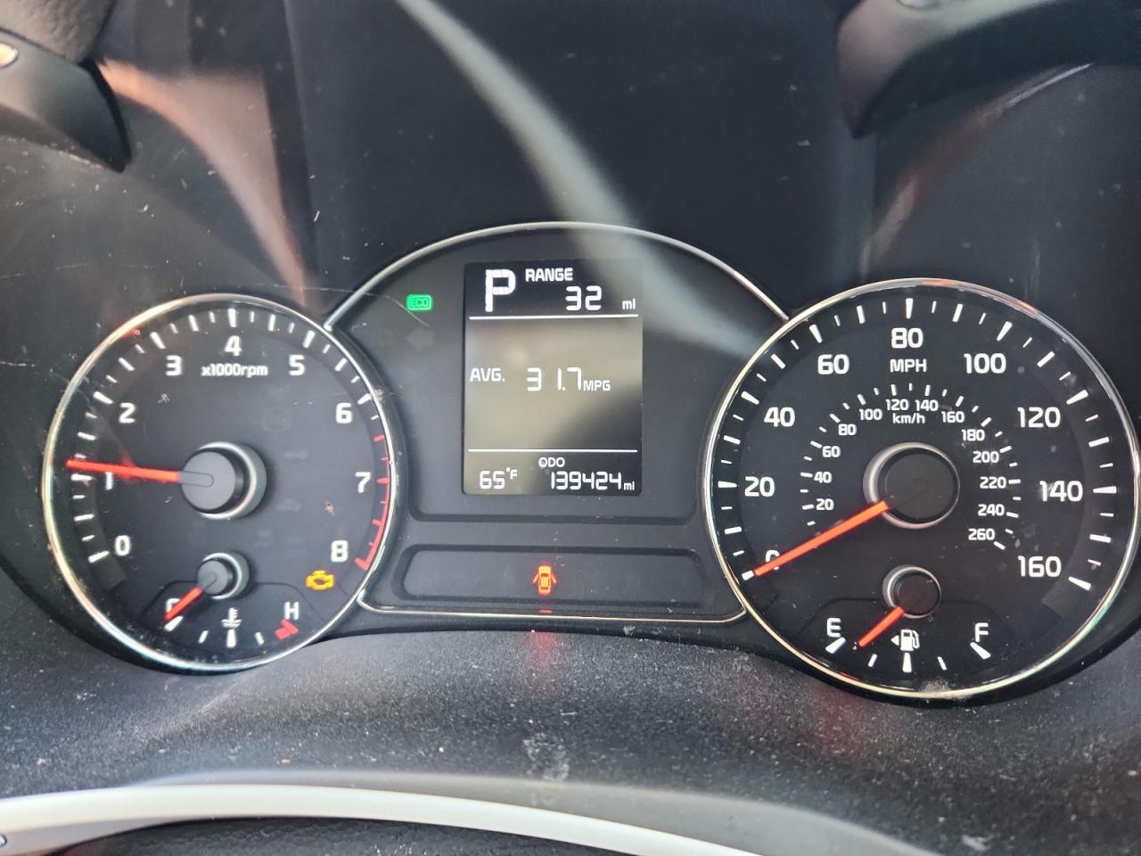 2017 Kia Forte VIN 3KPFK4A76HE044823 photo 9