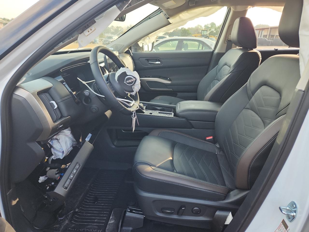 2025 Nissan Pathfinder VIN 5N1DR3DH3SC253447 photo 7