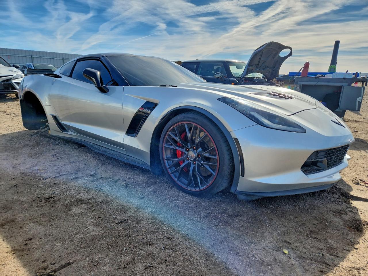 2015 Chev Corvette VIN 1G1YS2D64F5607725 photo 4
