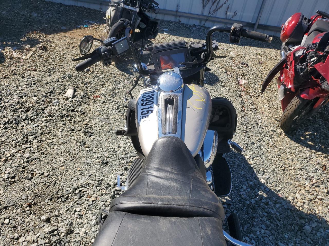 2018 Harley-Davidson Fl VIN 1HD1KED16JB664404 photo 6