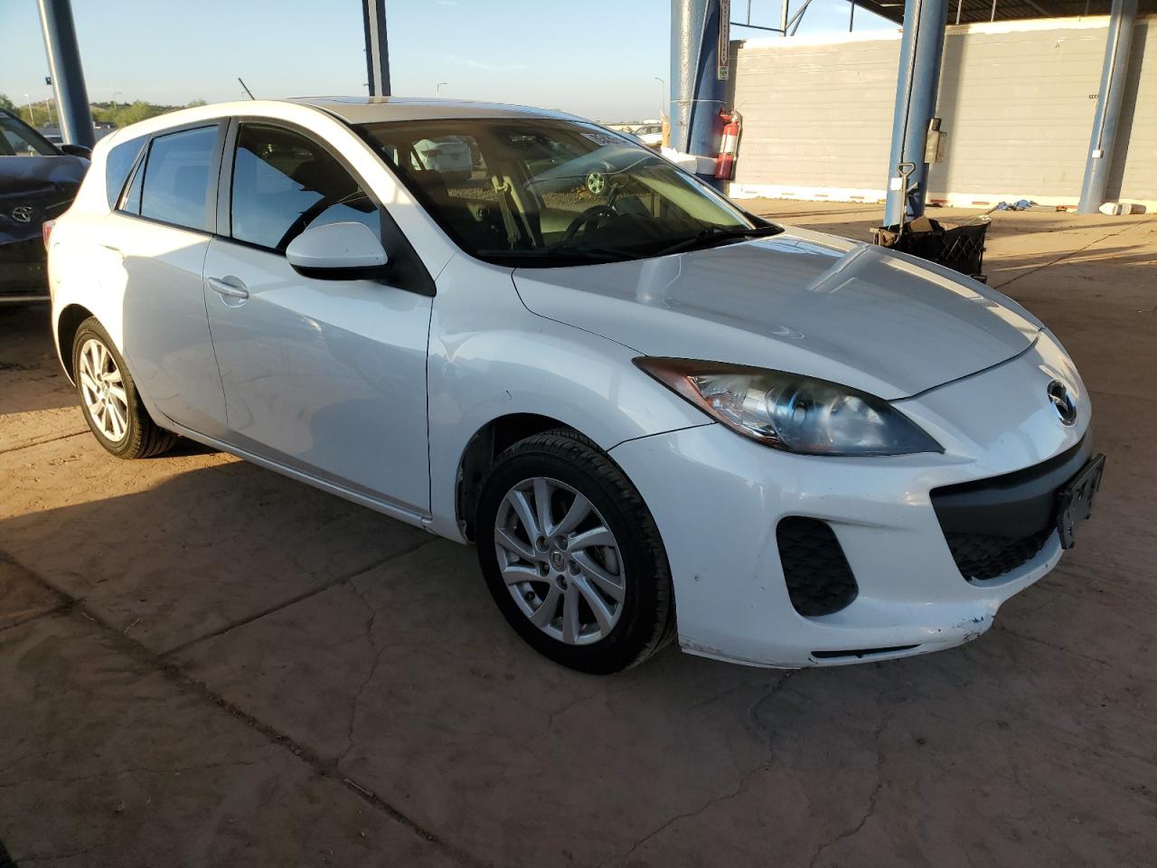 2012 Mazda 3 VIN JM1BL1L83C1530212 photo 4