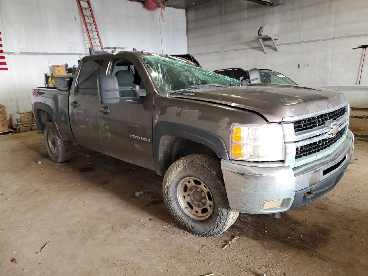 2008 Chevrolet Silverado VIN 1GCHK23628F159989 photo 4