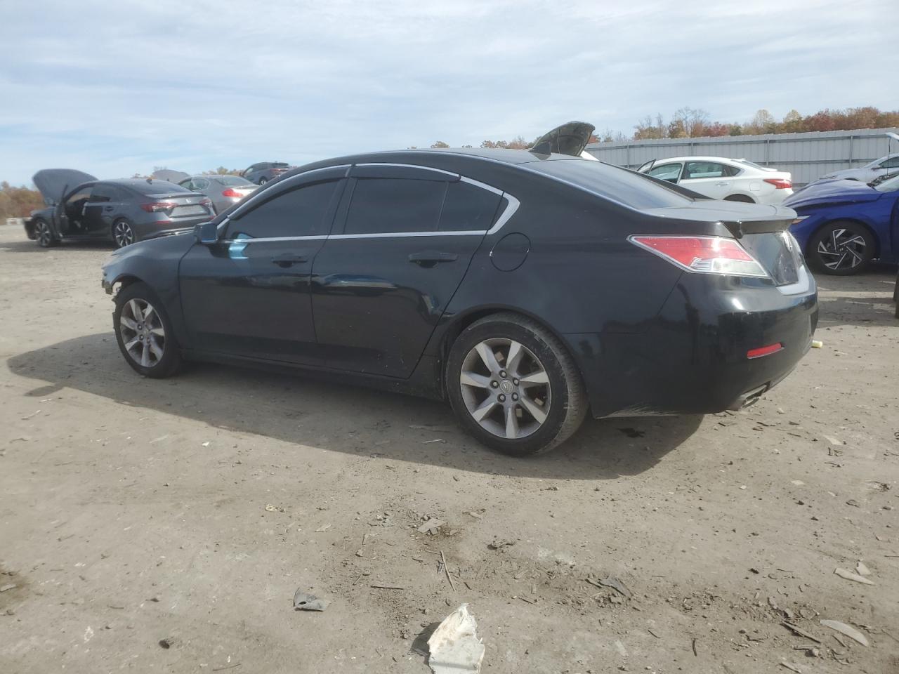 2013 Acura Tl VIN 19UUA8F50DA011355 photo 2