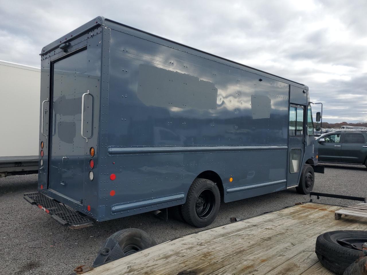 2021 FREIGHTLINER All other VIN 4UZAC2GA9MCMM9554 photo 3