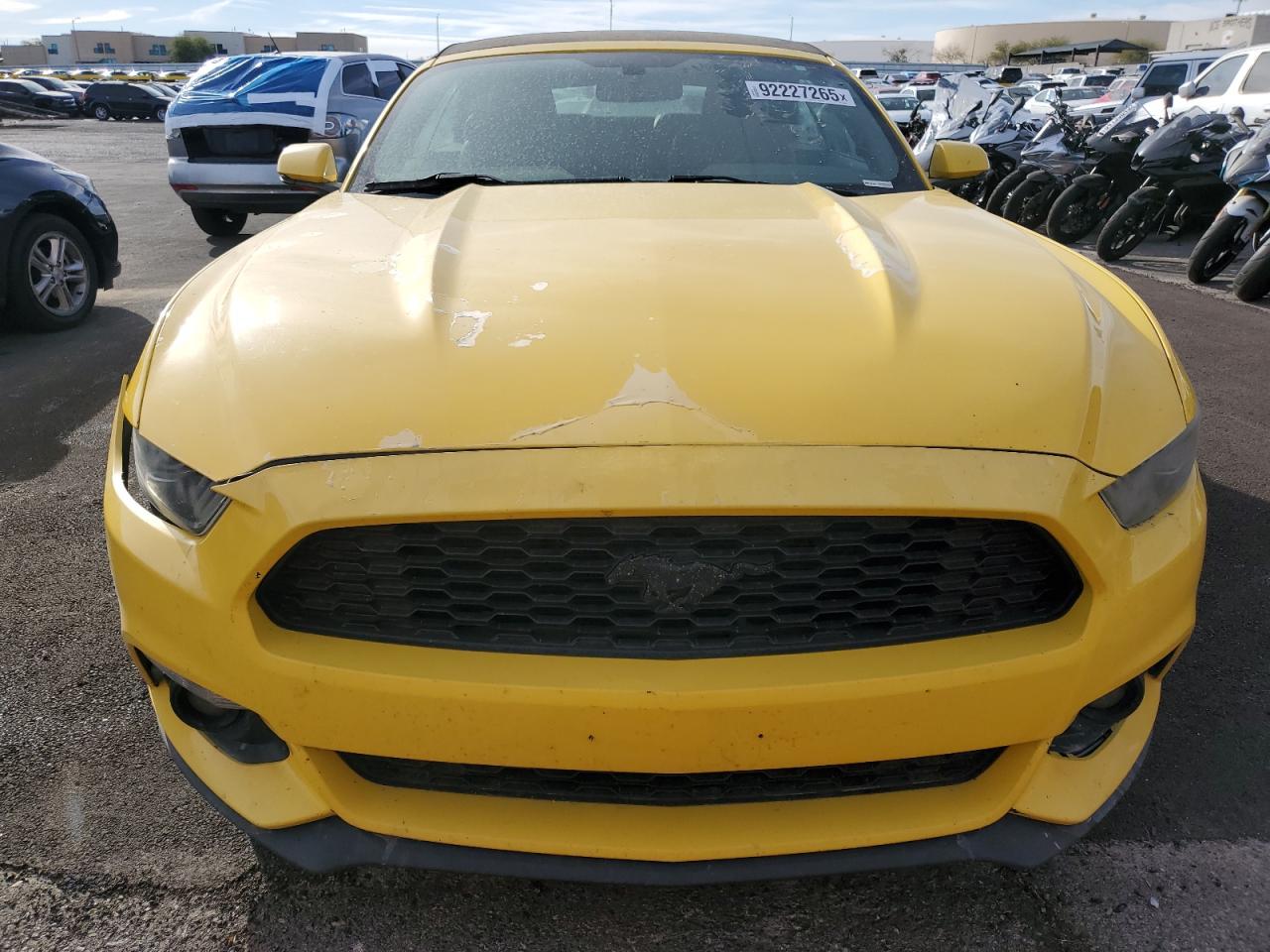 2015 Ford All models VIN 1FATP8UH3F5392903 photo 5
