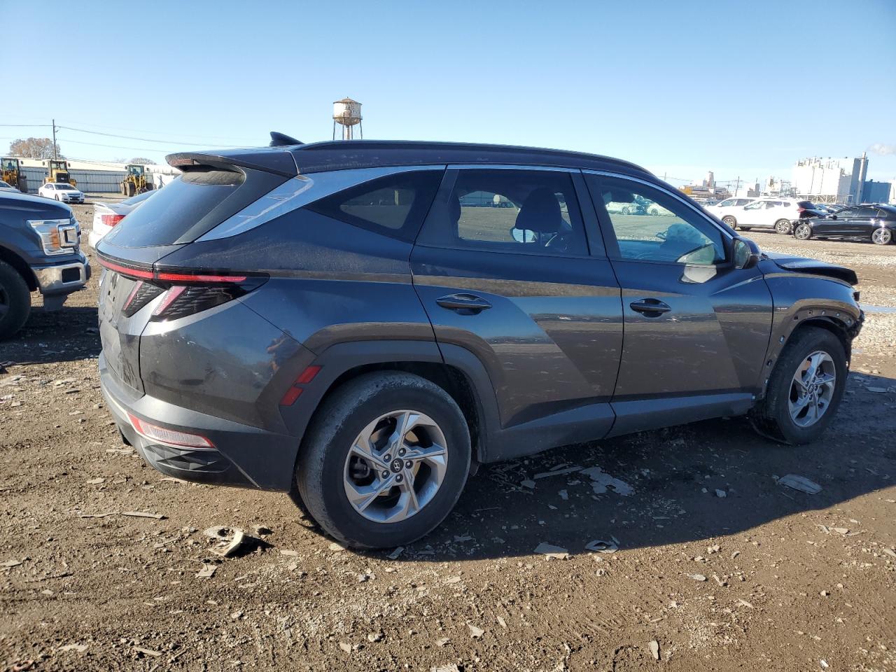 2022 Hyundai Tucson VIN 5NMJB3AE3NH090536 photo 3