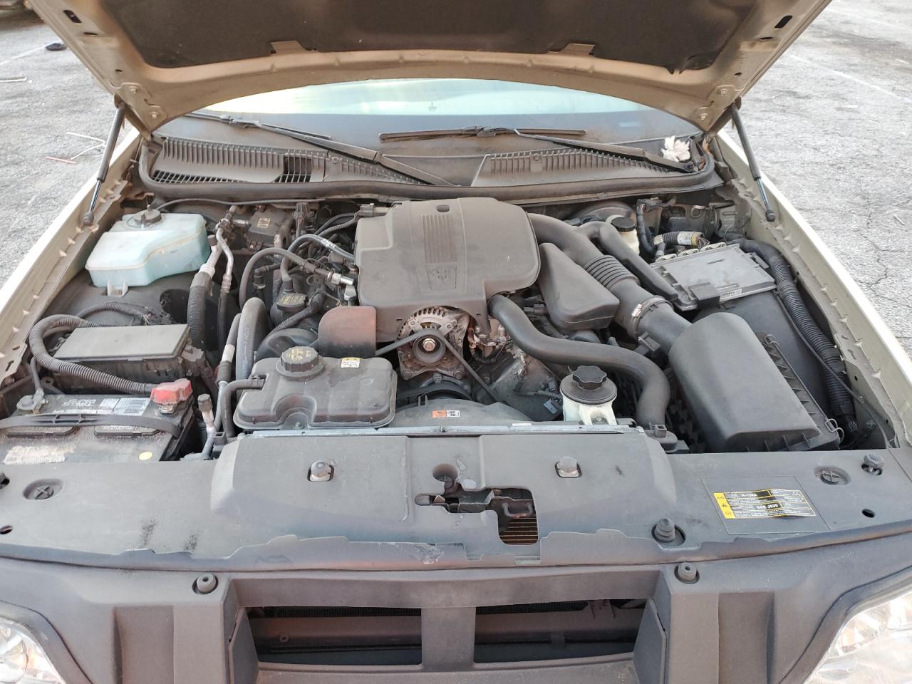 2010 Lincoln Towncar VIN 2LNBL8CV6AX623823 photo 11