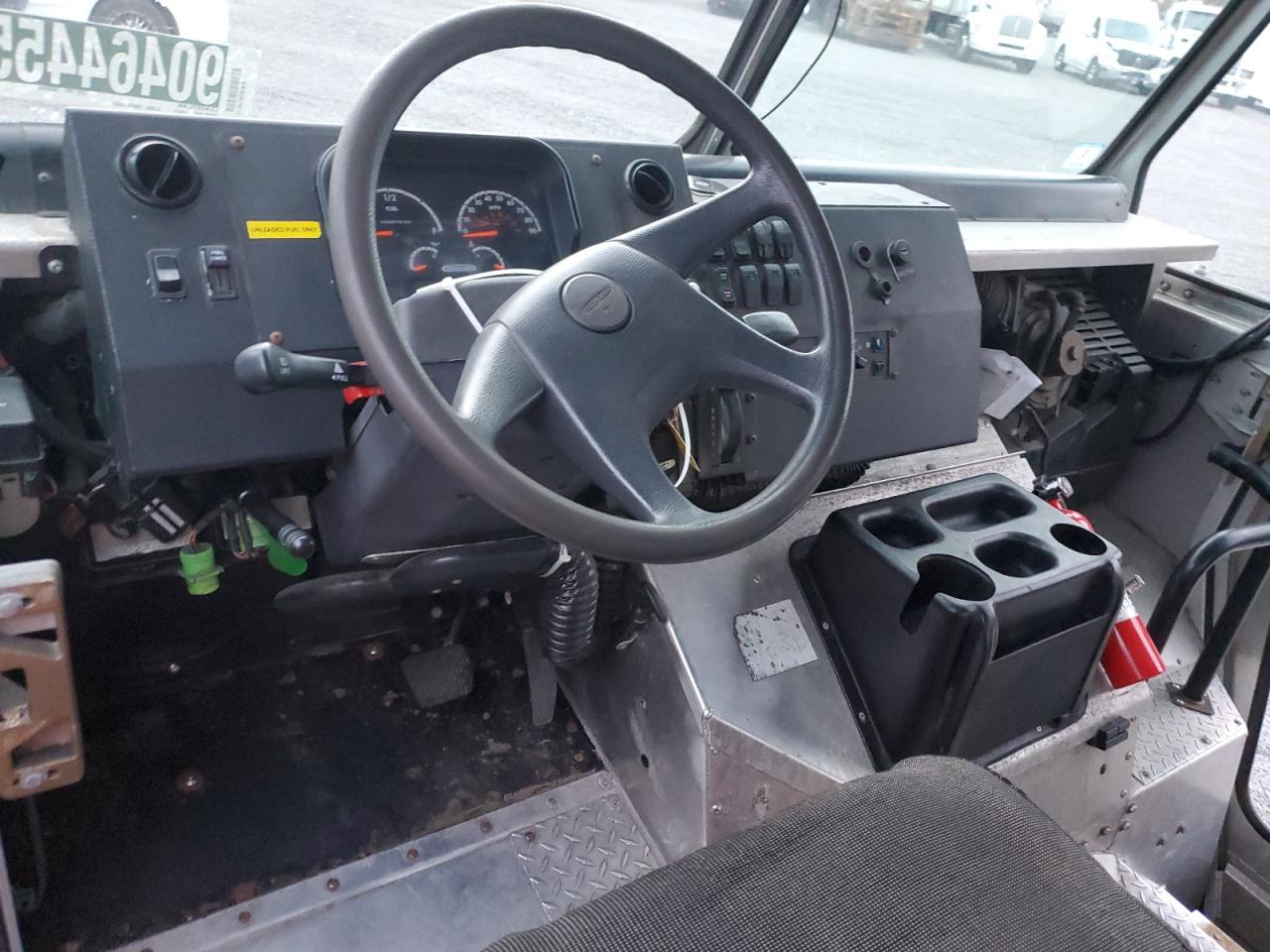 2021 FREIGHTLINER All other VIN 4UZAC2GA9MCMM9554 photo 8