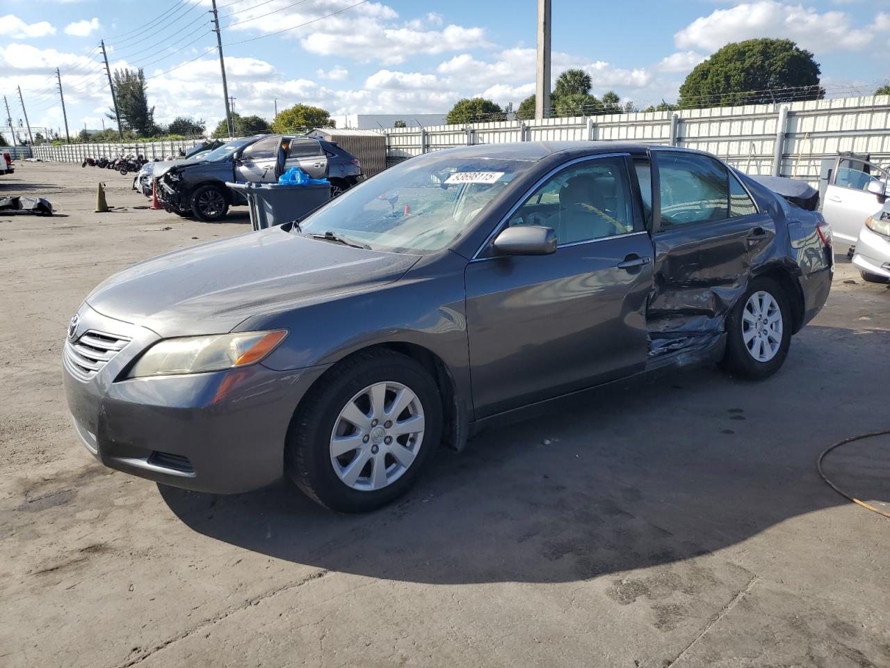 2007 Toyota Camry VIN JTNBB46K773007180 photo 1