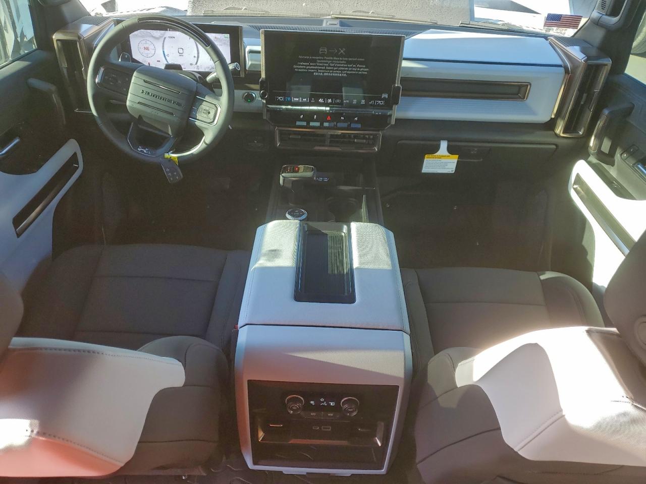 2025 GMC Hummer suv VIN 1GKT0NDE9SU117236 photo 8