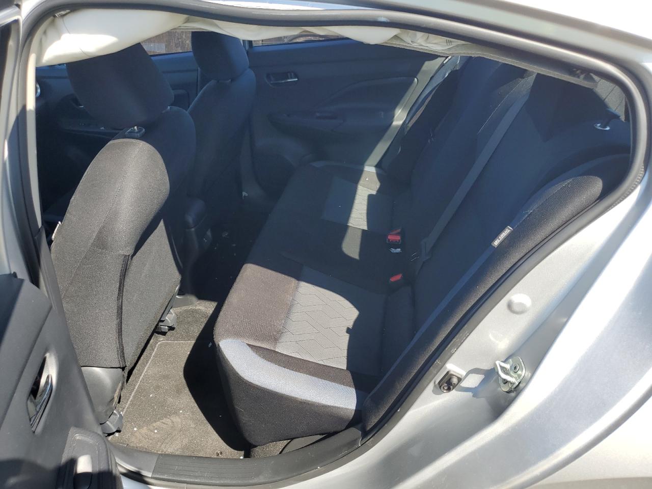 2025 Niss Versa VIN 3N1CN8EV1SL860838 photo 10