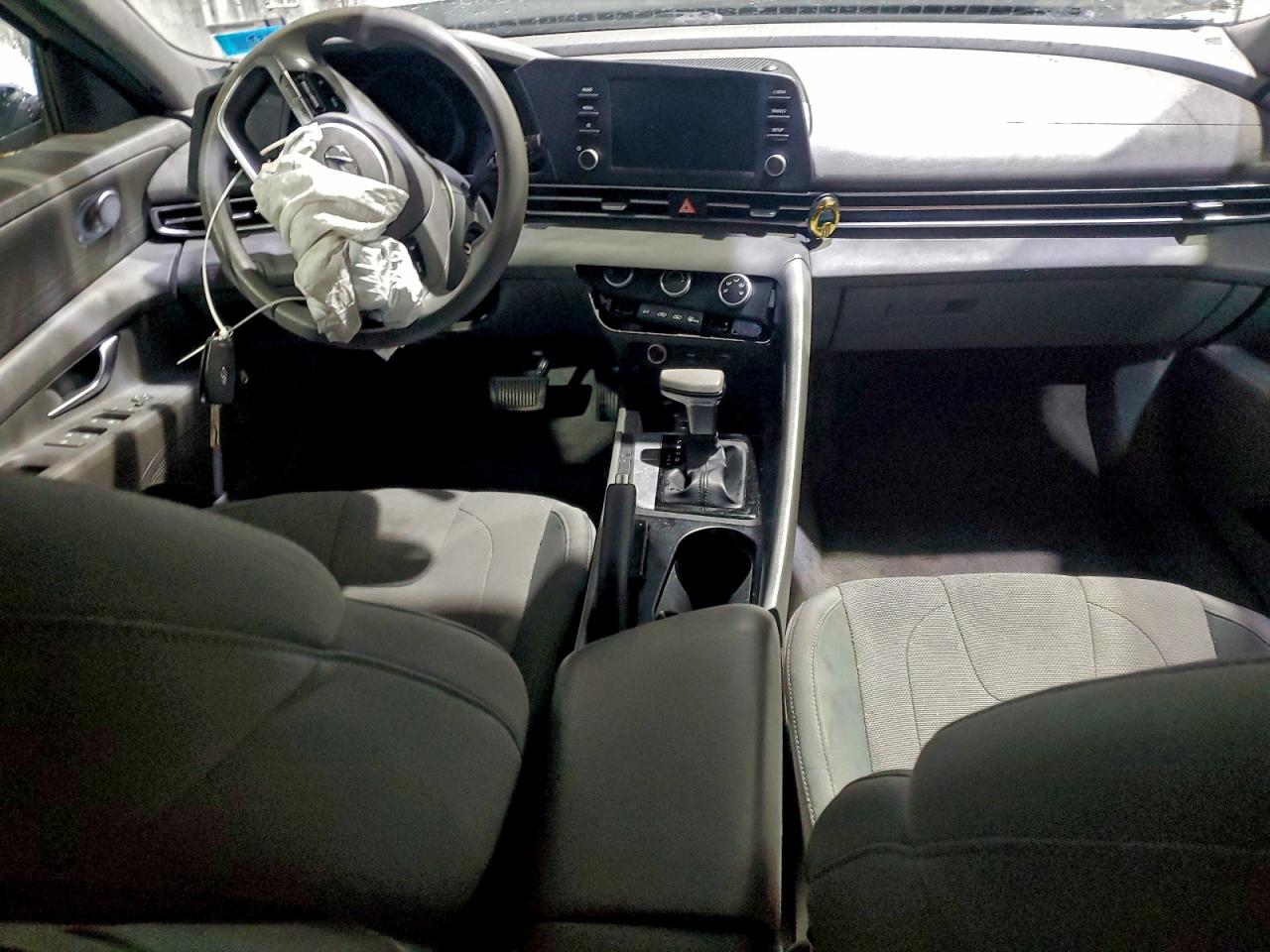 2021 Hyundai Elantra VIN 5NPLL4AGXMH034902 photo 8