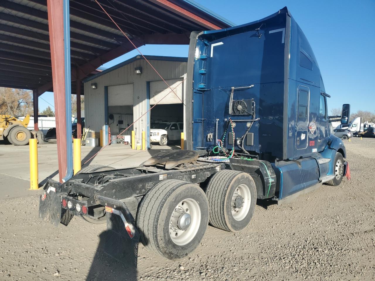 2020 KENWORTH All other VIN 1XKYDP9X3LJ379420 photo 4