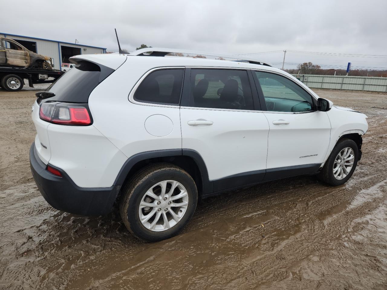 2019 Jeep Grand cher VIN 1C4PJLCB1KD490681 photo 3