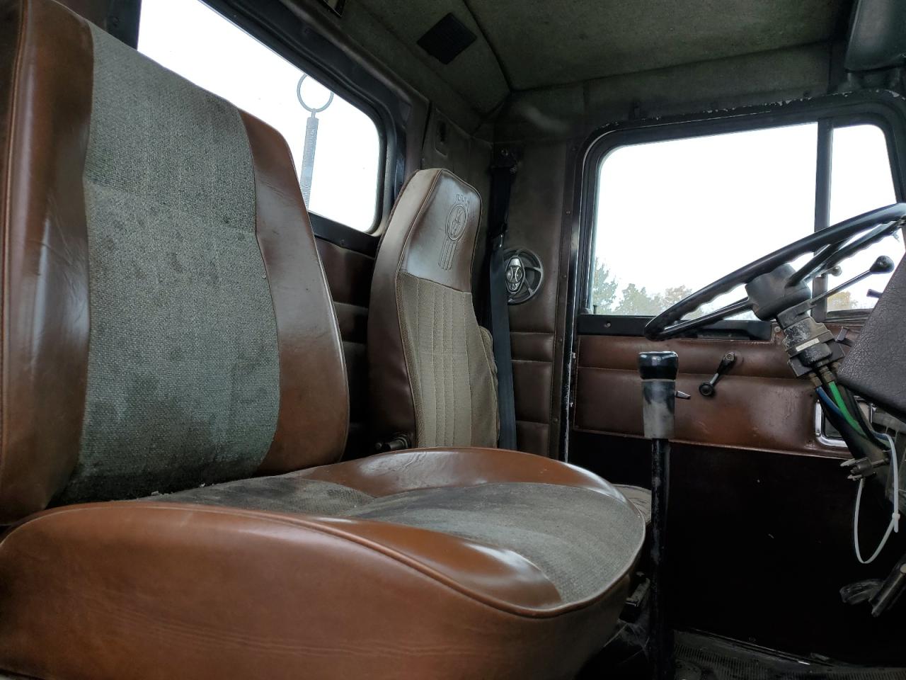 1994 KENWORTH All models VIN 1XKBD99XXRS632043 photo 6