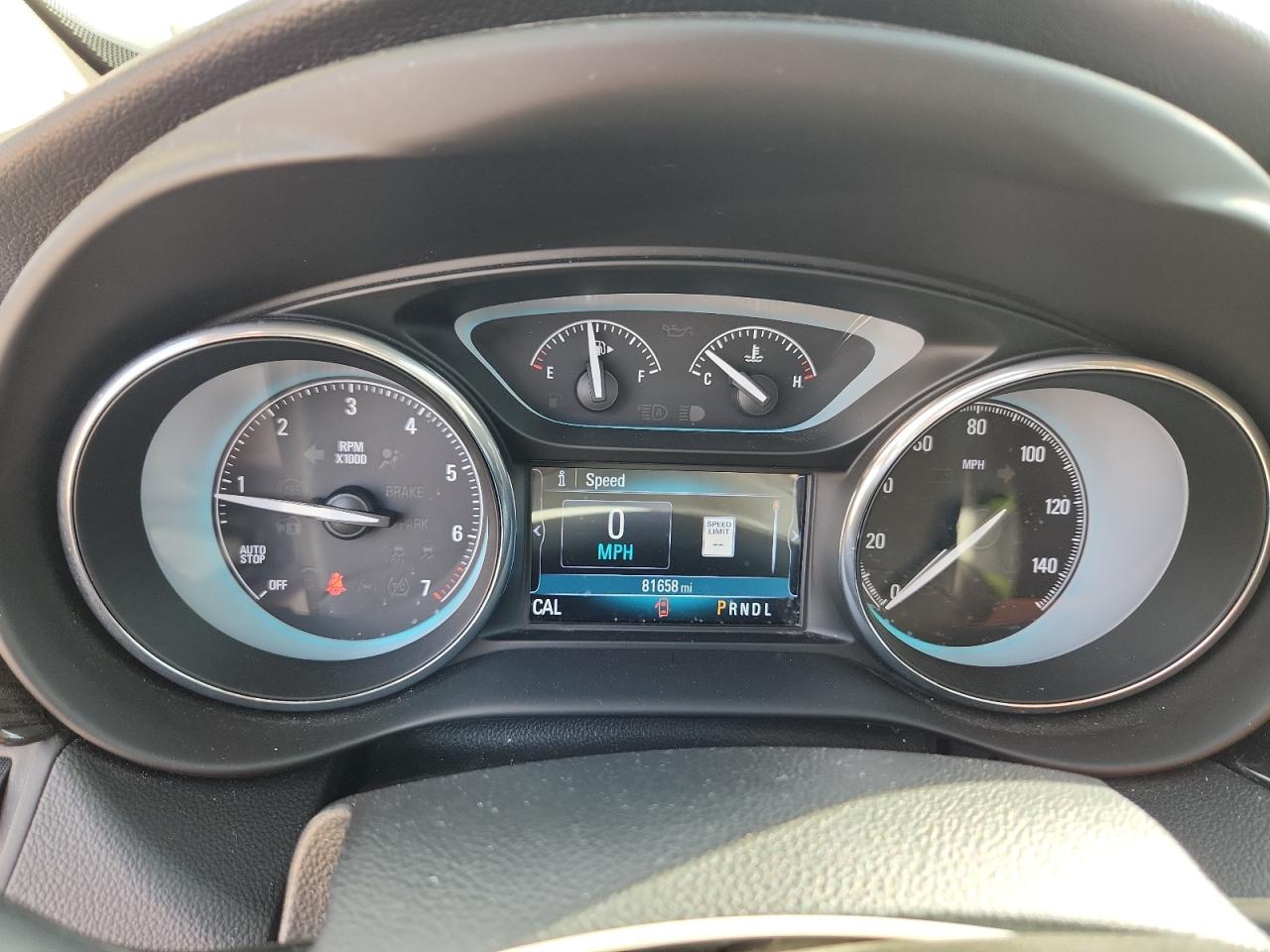2018 Buick Envision VIN LRBFX1SA3JD026649 photo 9