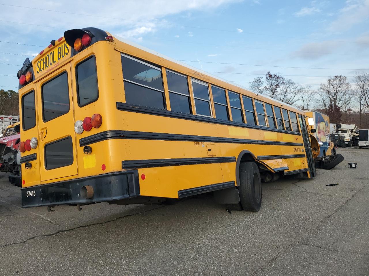 2019 IC Ce series VIN 4DRBUC8P5KB046443 photo 4