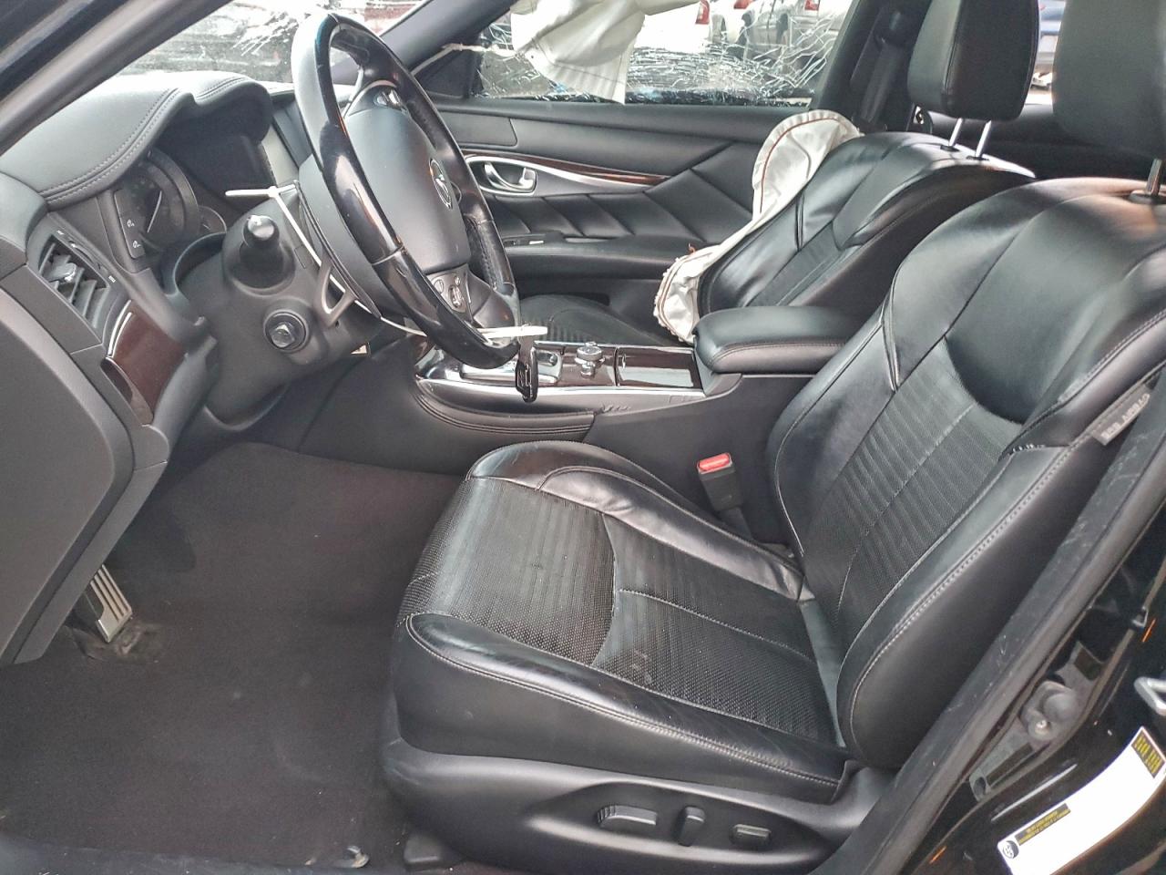 2017 Infiniti Q70 VIN JN1BY1AP9HM740768 photo 7