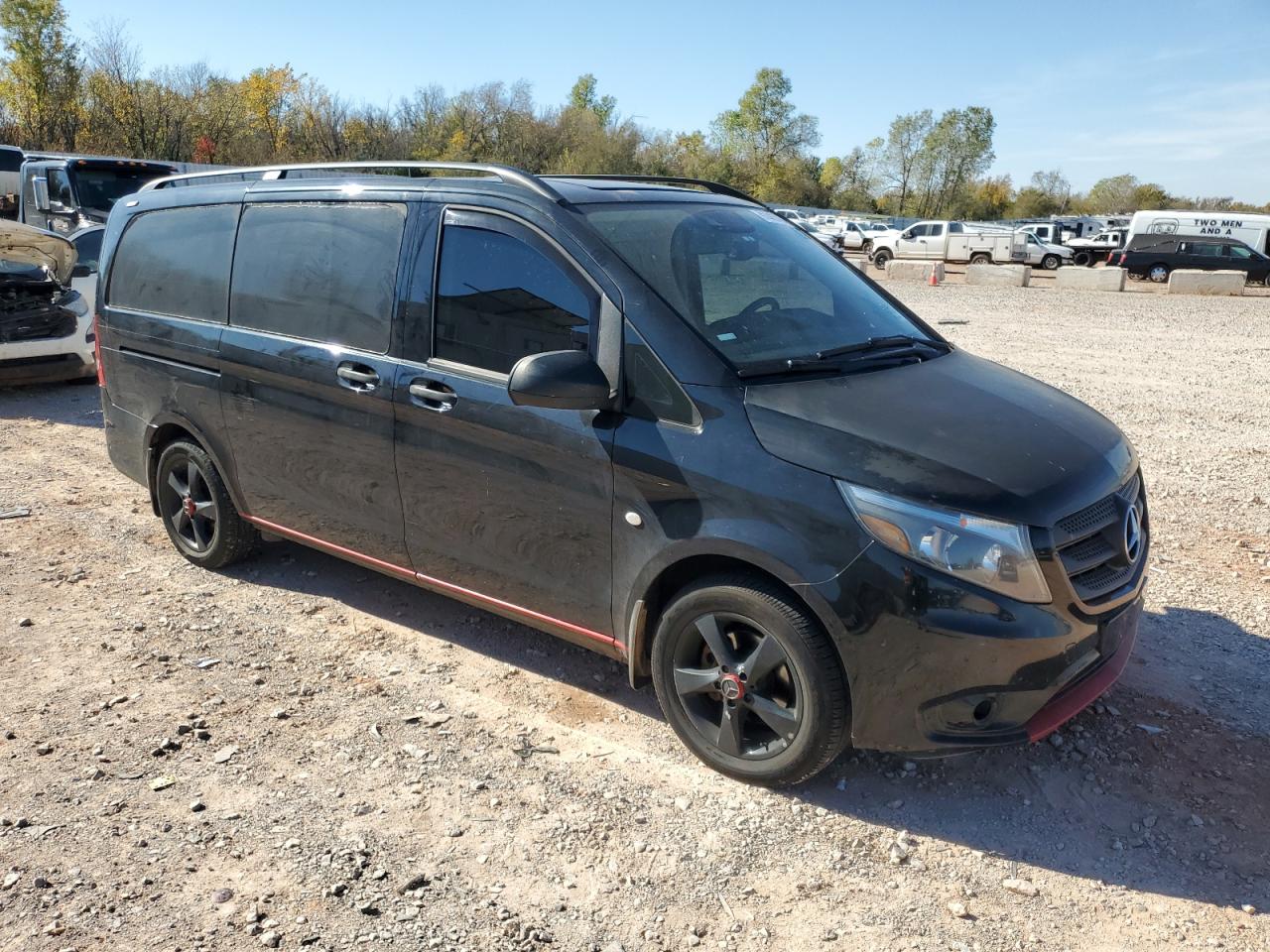 2016 Mercedes Metris VIN WD4PG2EE0G3095393 photo 4