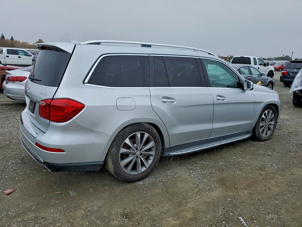 2016 Mercedes-Benz Gl-class VIN 4JGDF6EE1GA693586 photo 3