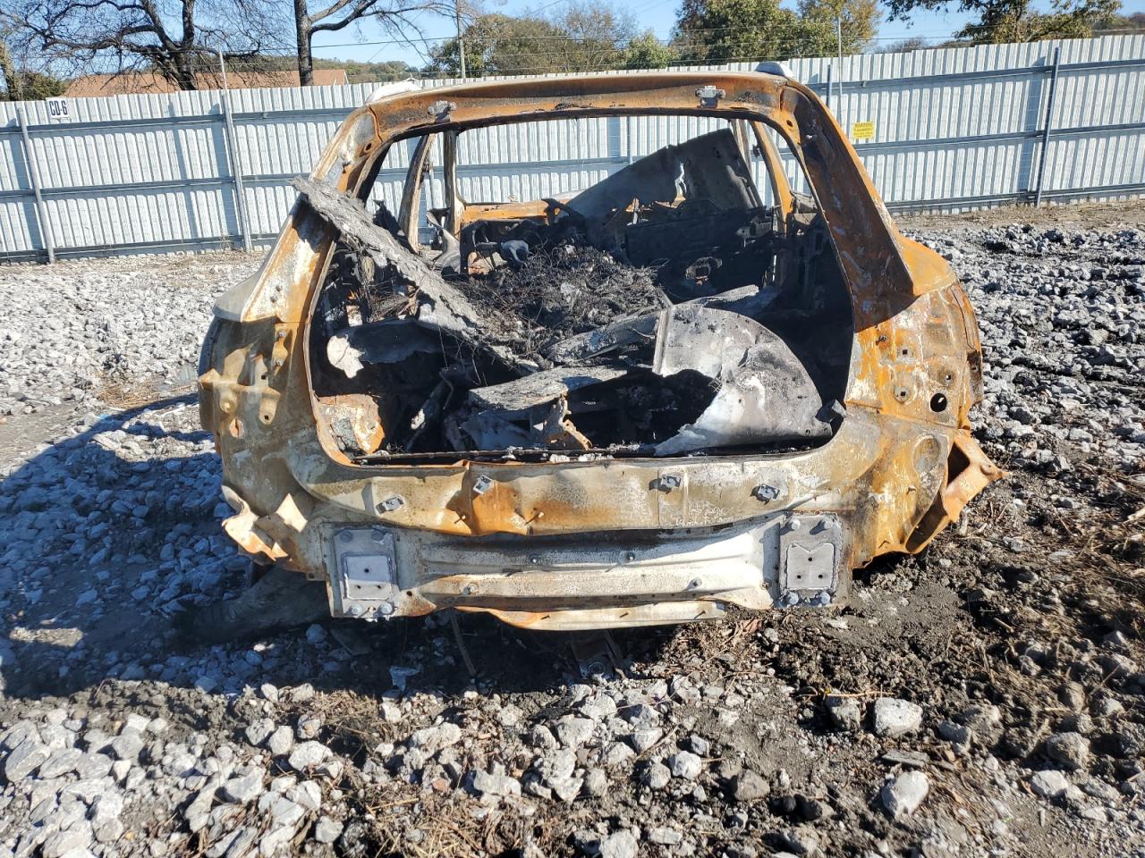 2022 Audi E-tron VIN WA1AABGE0NB006885 photo 6