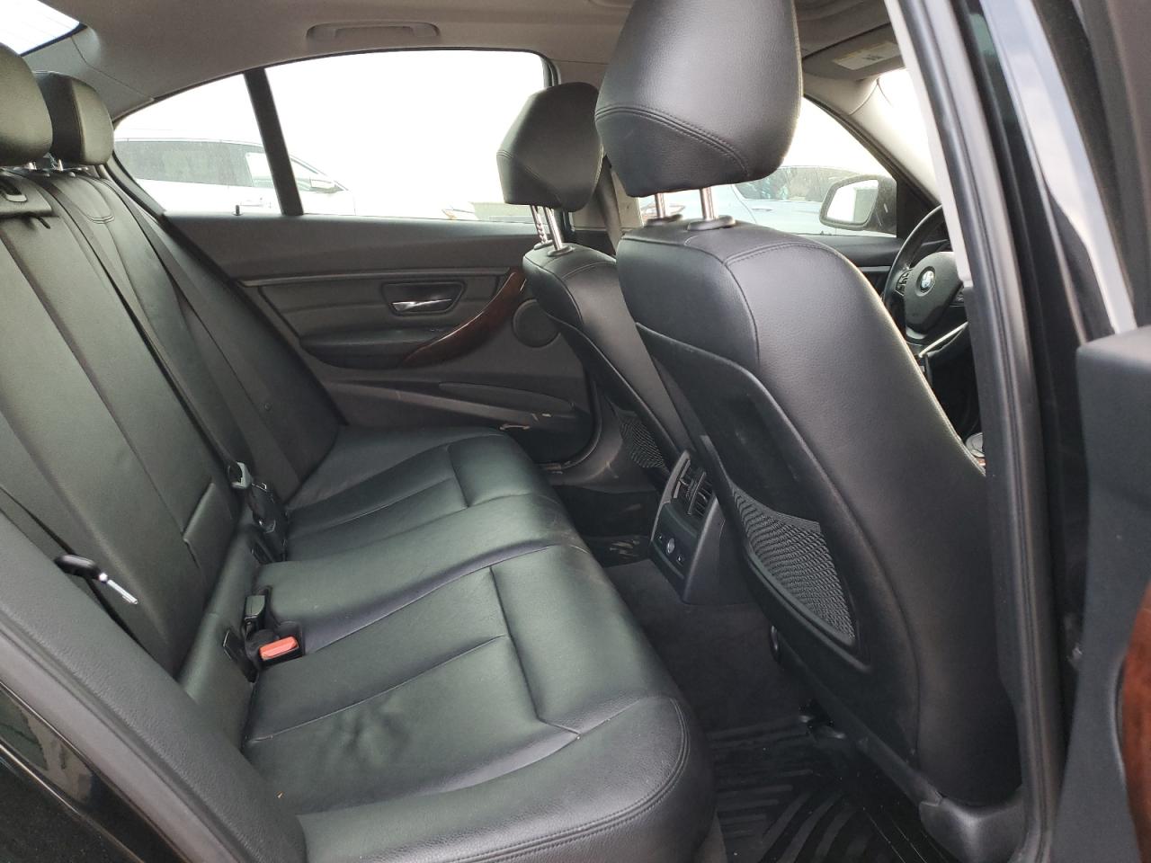 2013 BMW 3 series VIN WBA3B3C55DF536121 photo 10