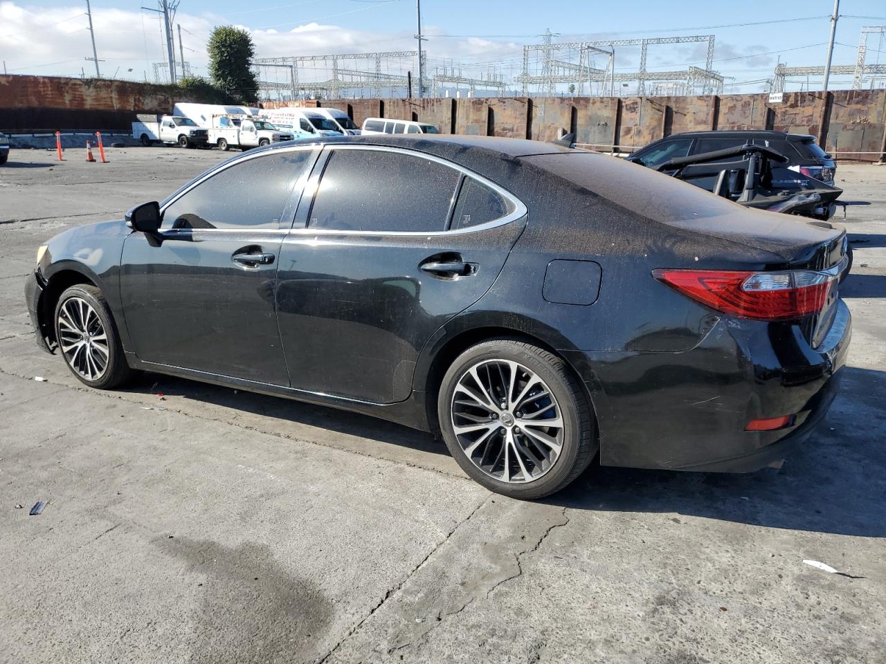 2013 Lexus ES350 VIN JTHBK1GG0D2050594 photo 2