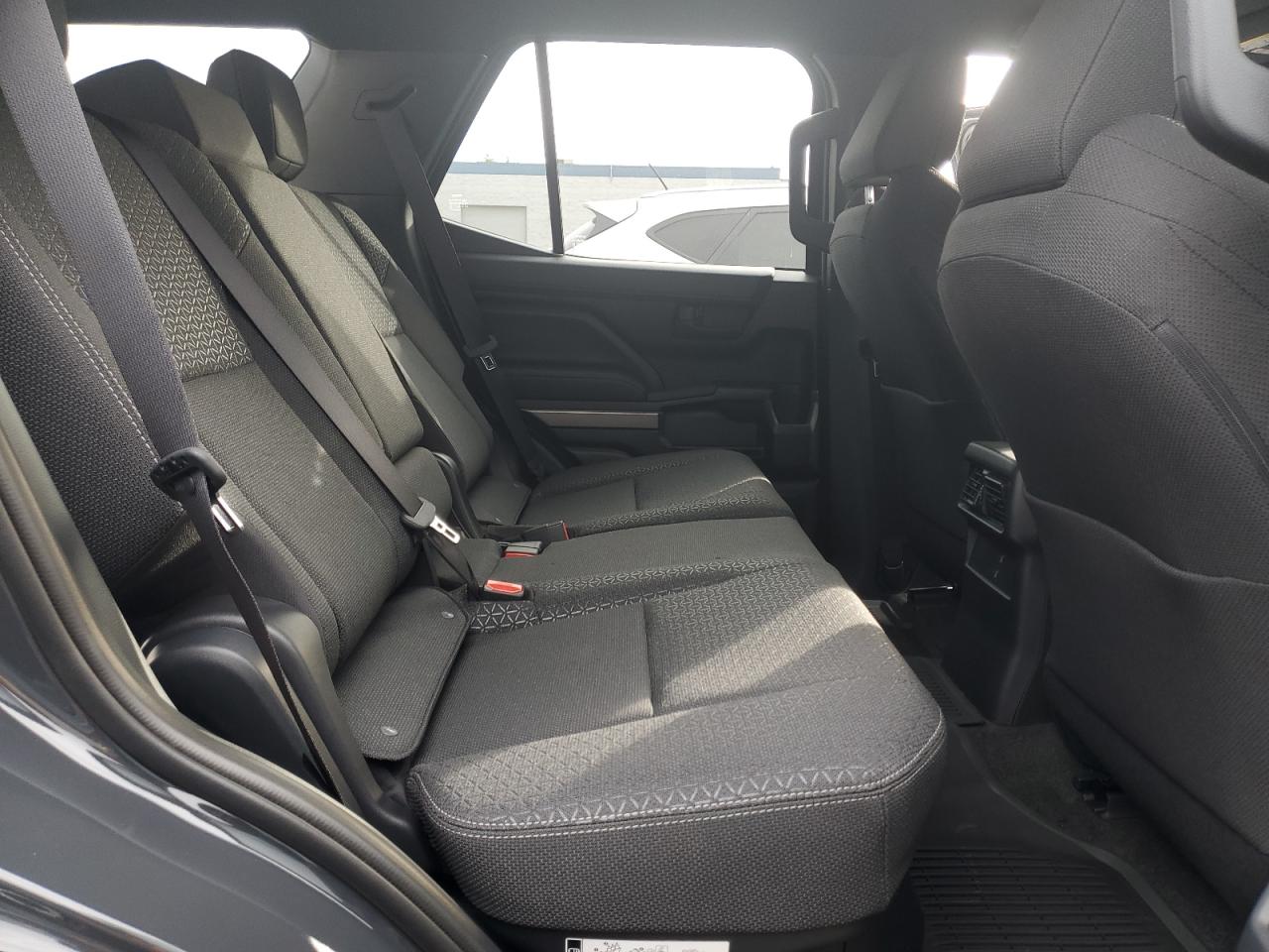 2025 Toyota 4runner VIN JTEVA5BR3S5066667 photo 11