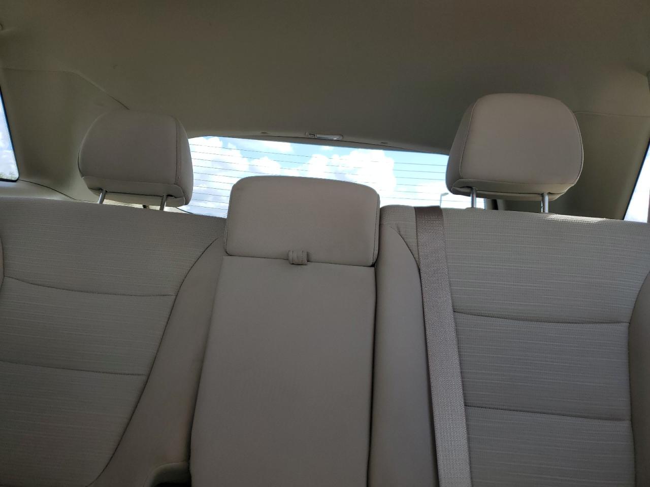 2014 Kia Sorento VIN 5XYKTCA69EG528416 photo 10