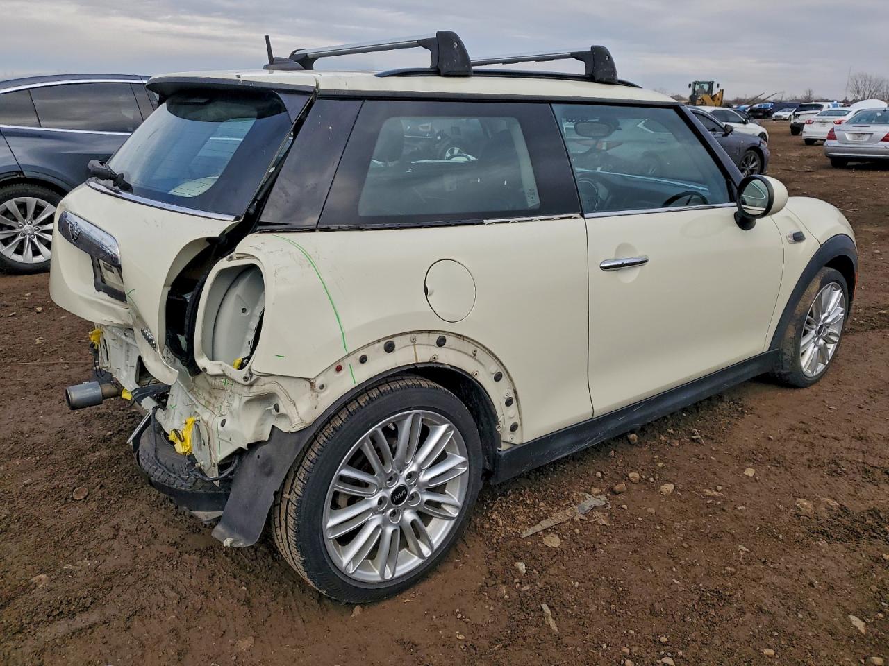 2018 MINI Cooper VIN WMWXP5C57J2D71953 photo 3